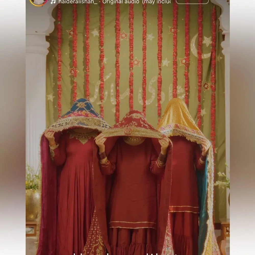 WEDDING MEHNDI KI RAAT SILK BACKDROP VINTAGE DESIGN HANDMADE